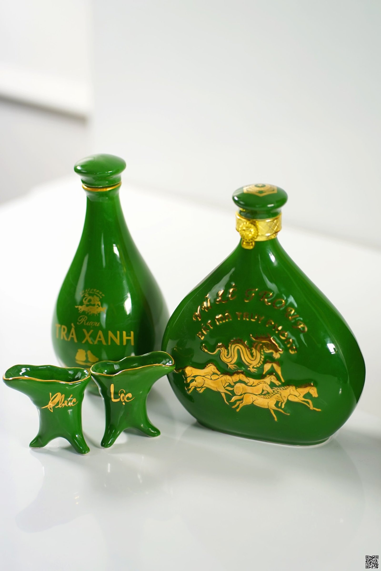 Ruou-Tra-Xanh-tinh-hoa-ruou-Viet