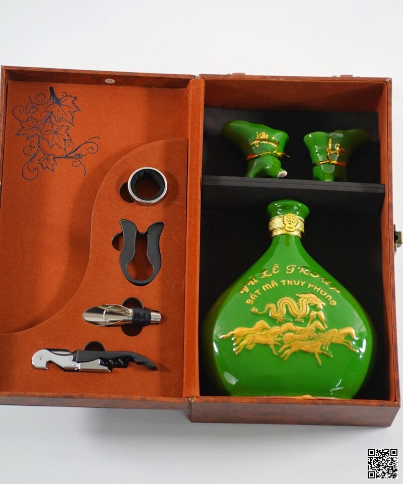 Rượu trà xanh đế vương